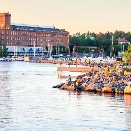 Huoneisto Saunallinen Kaksio Keskustan Tuntumassa